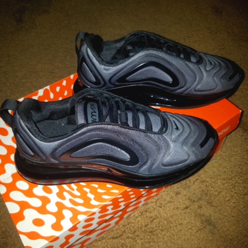 Air Max 720 GS "Total Eclipse" Size 5 - Picture 3 of 6